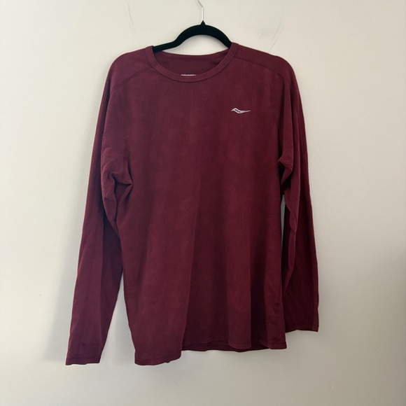 Saucony Other - Saucony Mens Long Sleeve Running Shirt‎ Burgundy Maroon Textured Jacquard Medium